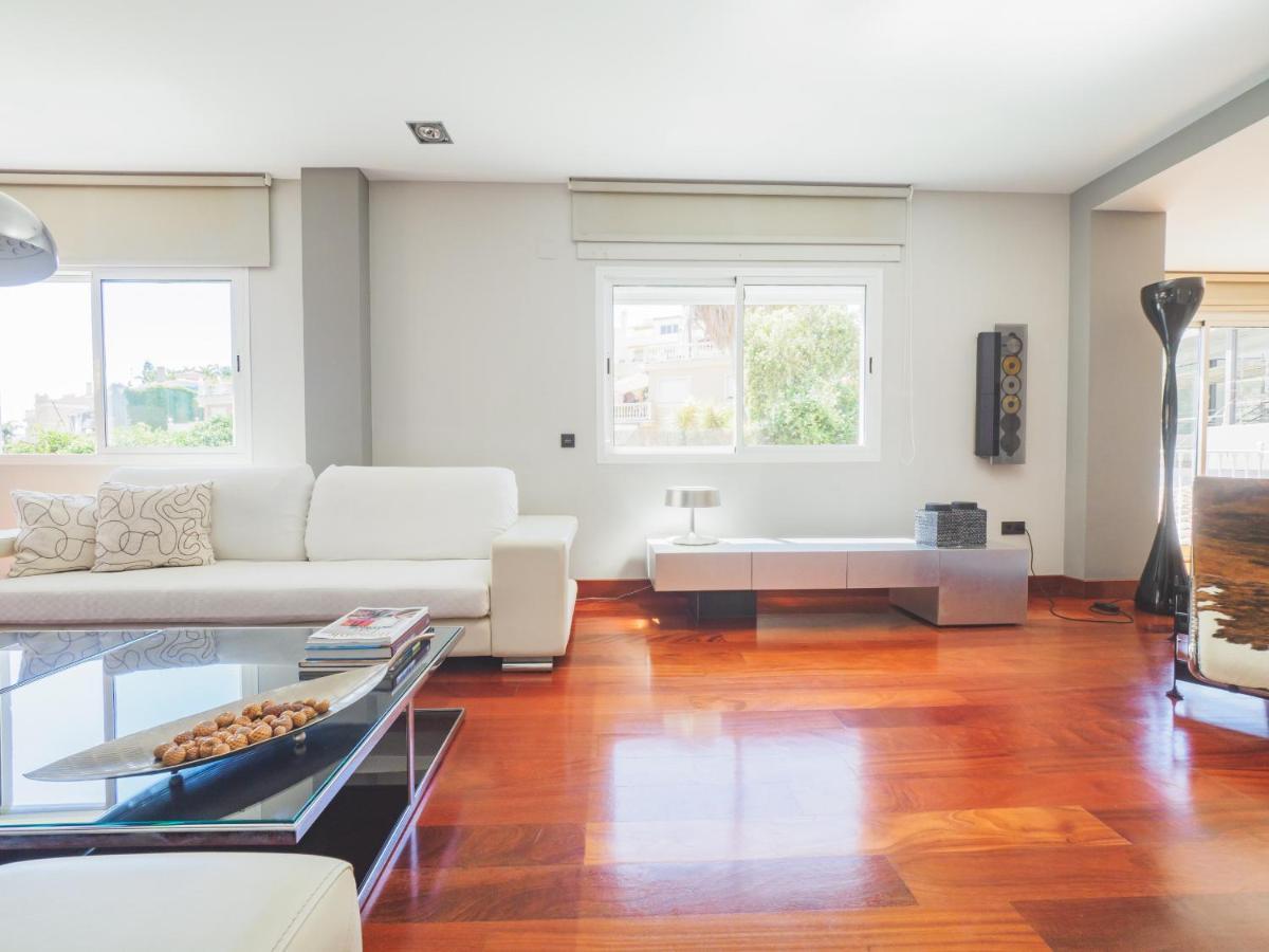 Cubo'S Gibralfaro House Center Villa Malaga Bagian luar foto