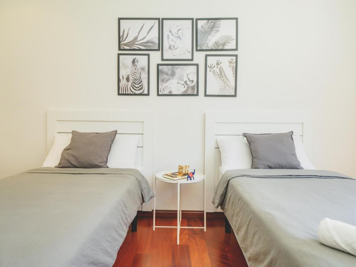 Cubo'S Gibralfaro House Center Villa Malaga Bagian luar foto