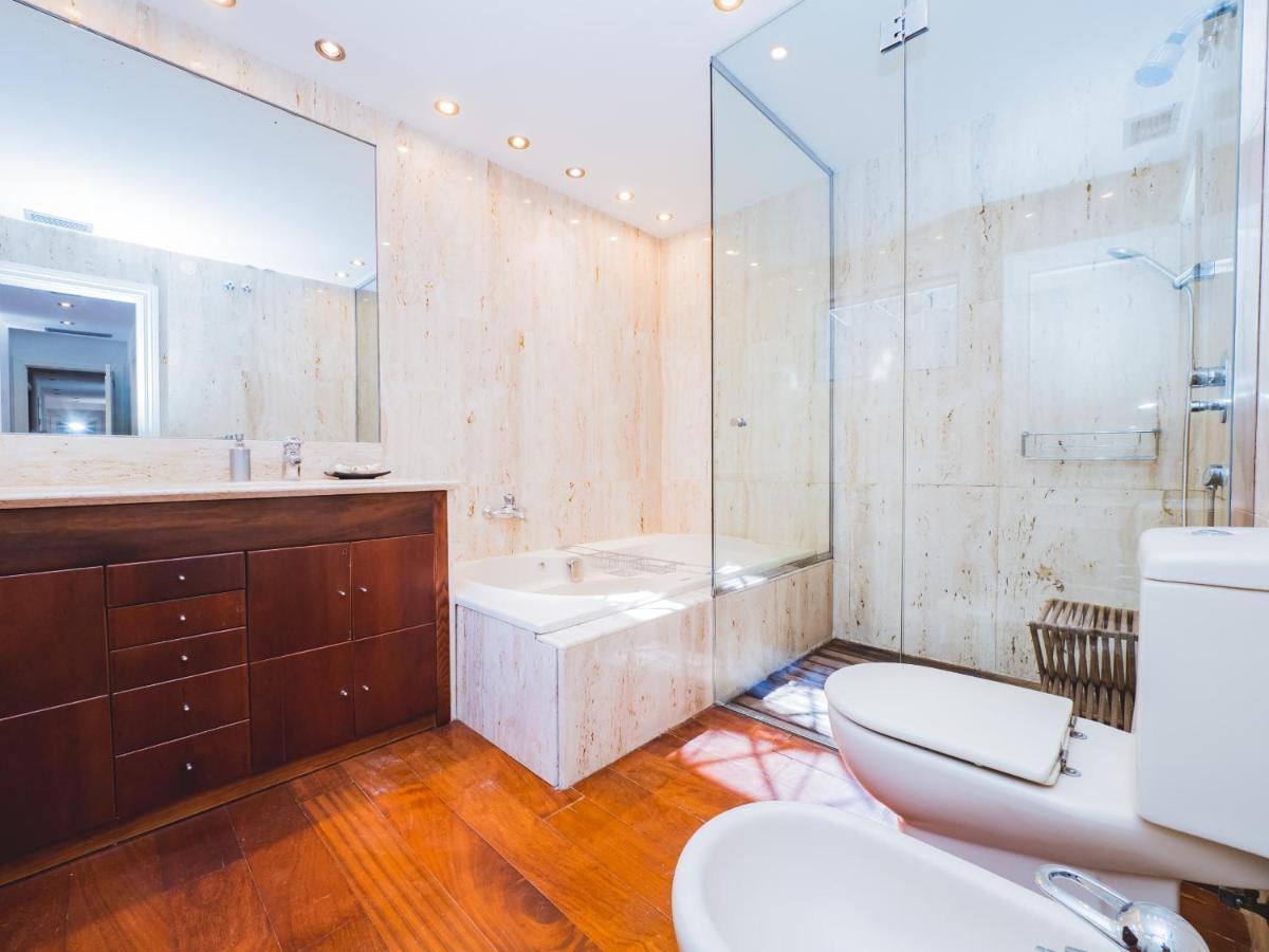 Cubo'S Gibralfaro House Center Villa Malaga Bagian luar foto