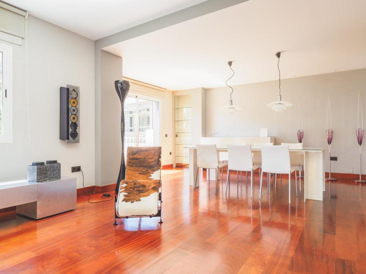 Cubo'S Gibralfaro House Center Villa Malaga Bagian luar foto